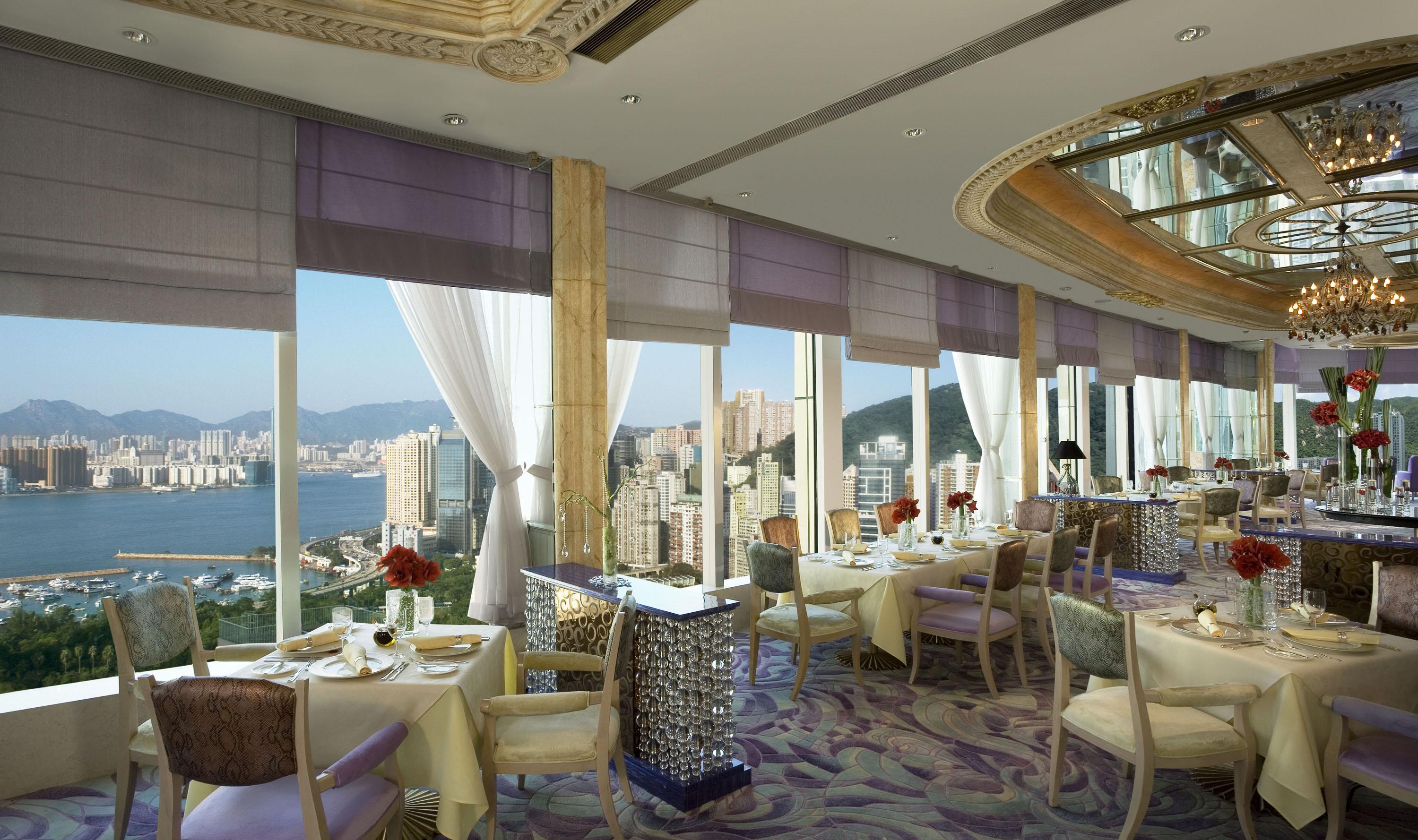 เรกัล ฮ่องกง โฮเต็ล Hotel ภายนอก รูปภาพ The Peninsula's restaurant, the Clipper Lounge